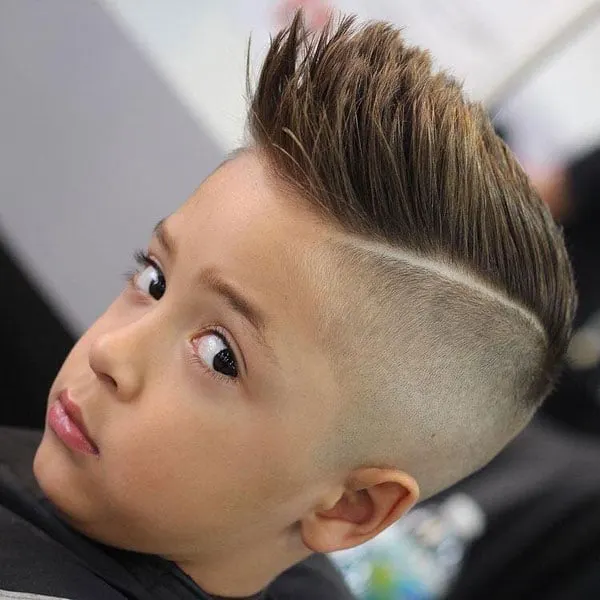 مدل موی پسرانه Faux Hawk