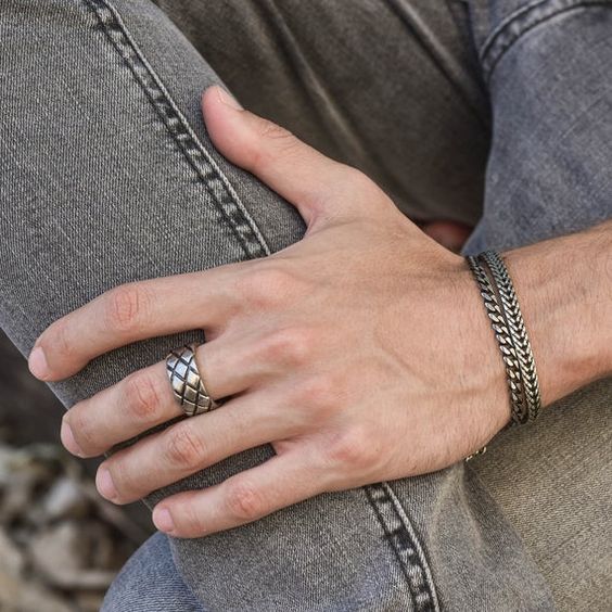 ست دستبند و انگشتر نقره ای مردانه
