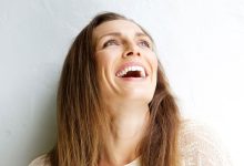 چگونه زیبا بخندیم